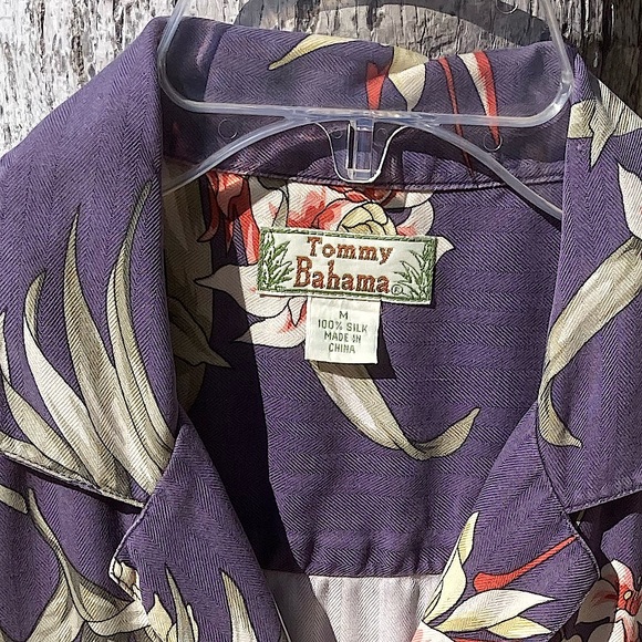 Tommy Bahama Silk Tropical Hawaiian Button Front Shirt - Picture 7 of 16